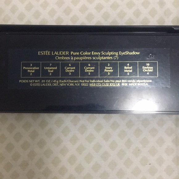 Estée Lauder Eyeshadow Palette - Picture 3 of 3